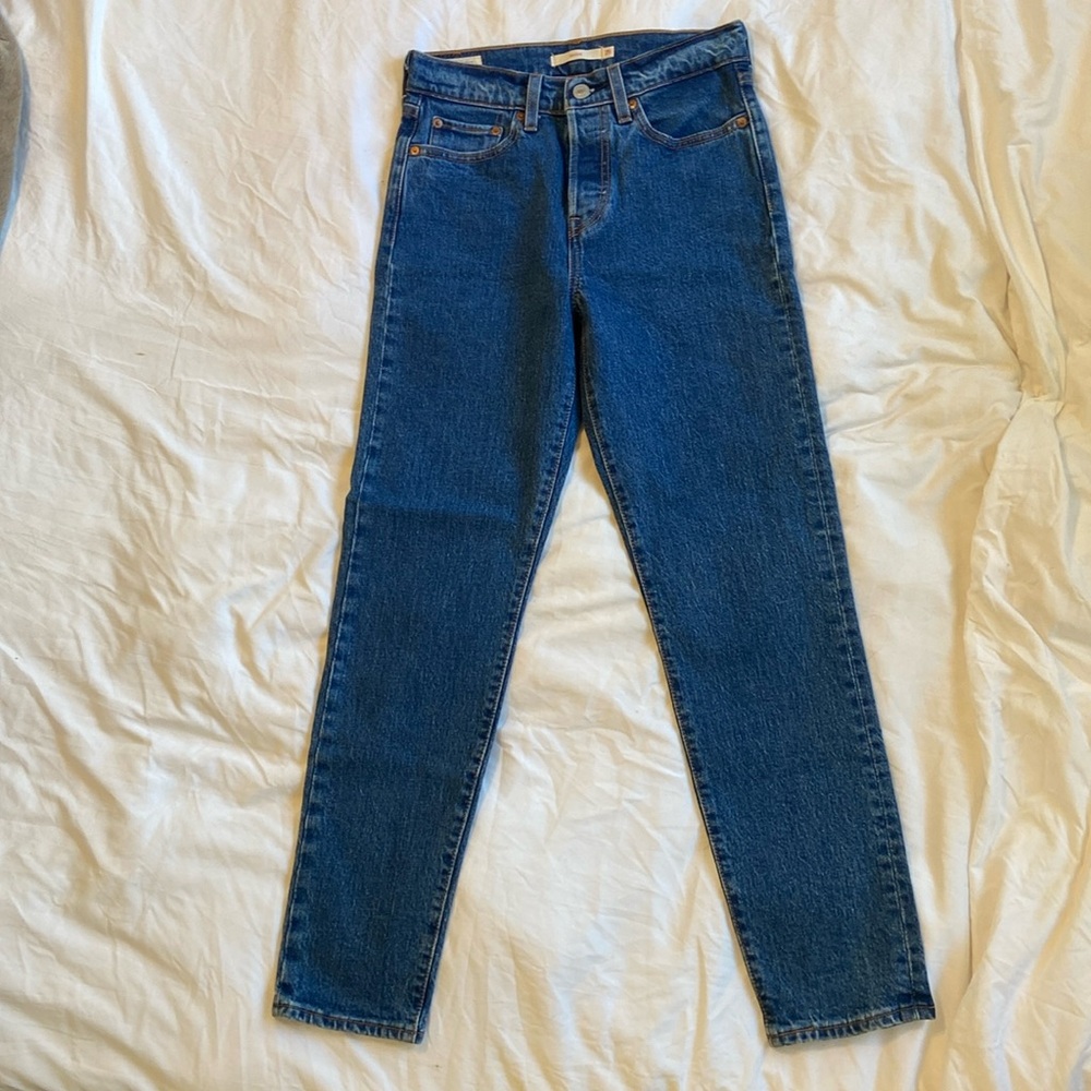 Levi Wedgie Icon Jeans [25]